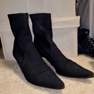 Donald Pliner short boots